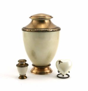 Artisan Pearl Urn