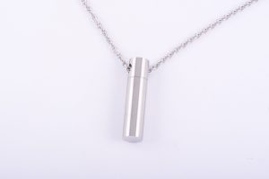Plain Cylinder (chain included)